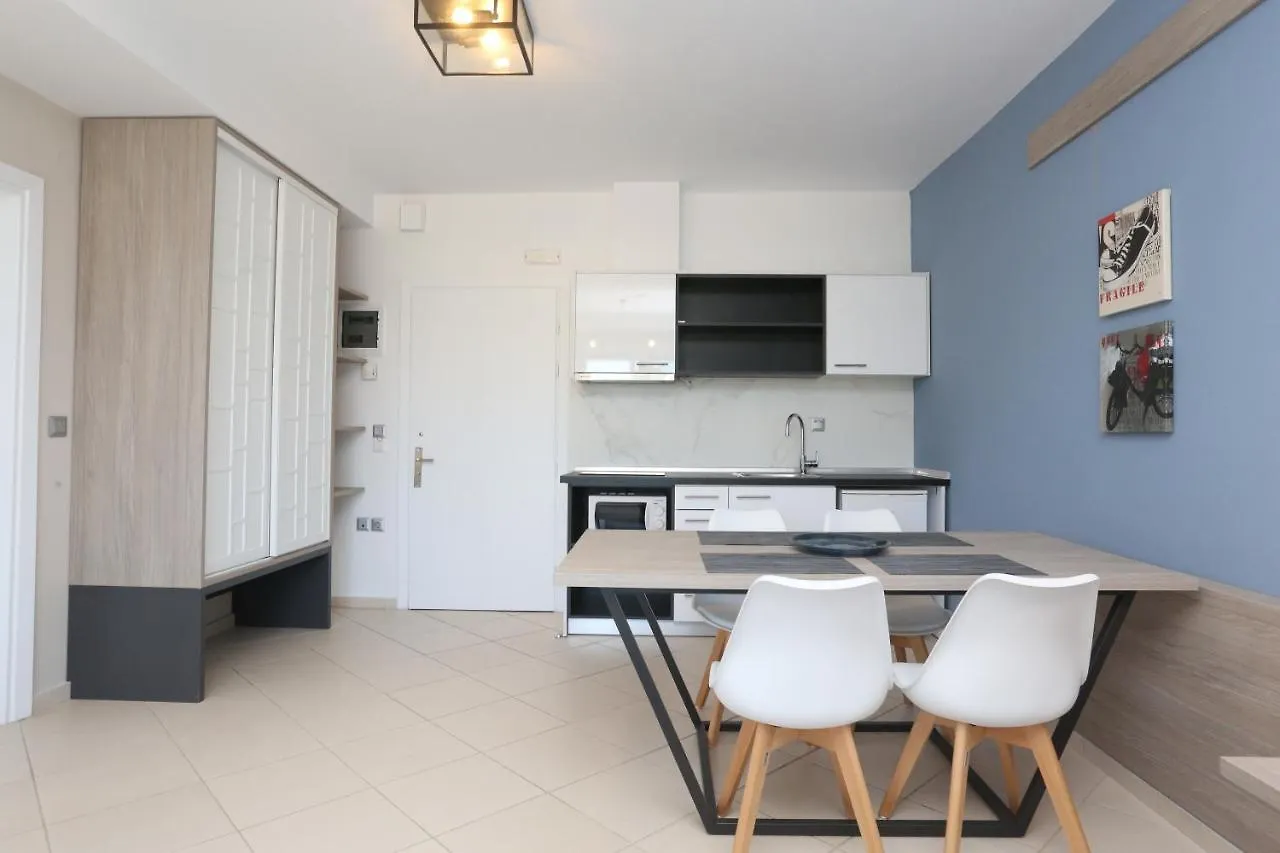 Agreste Luxury Apartments Paliouri 2*,  Greece
